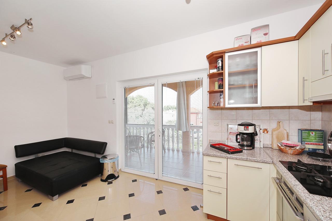 Apartment Sapavac วีร์ ภายนอก รูปภาพ