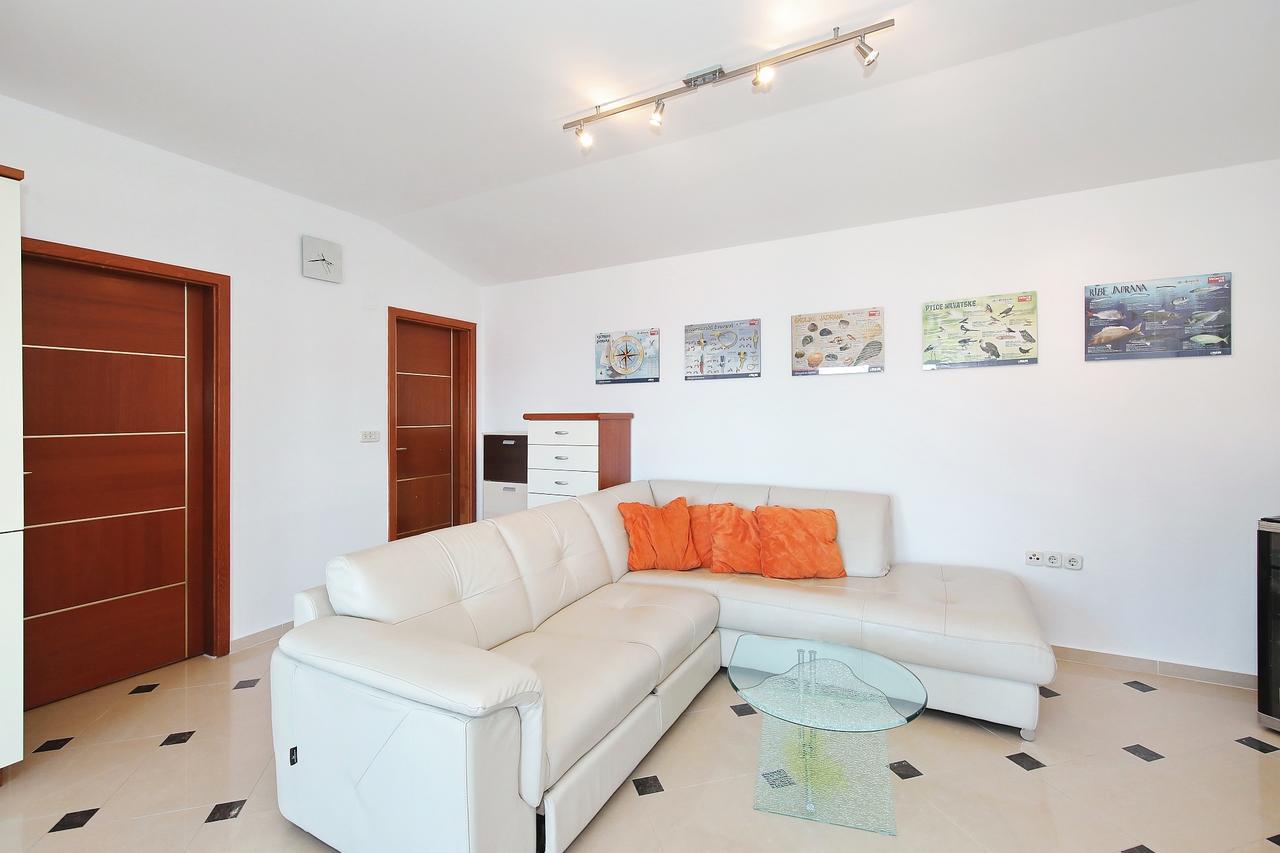 Apartment Sapavac วีร์ ภายนอก รูปภาพ